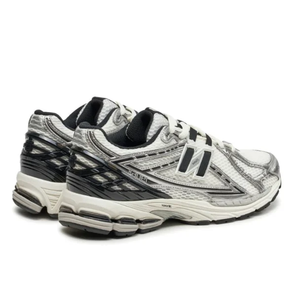 נעלי ניו באלאנס | New Balance 1906R Silver Black