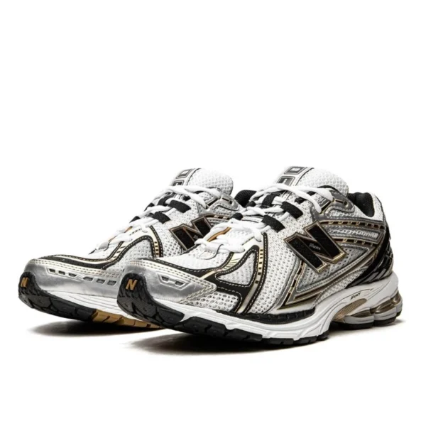 נעלי ניו באלאנס | New Balance 1906R White Metallic Gold