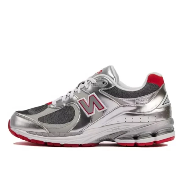 נעלי ניו באלאנס | New Balance 2002R DTLR Tinsel