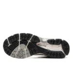 נעלי ניו באלאנס | New Balance 2002R Gore-Tex Concrete