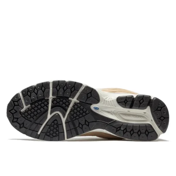 נעלי ניו באלאנס | New Balance 2002R Incense Sepia Bone