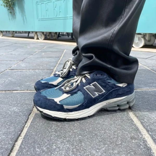 נעלי ניו באלאנס | New Balance 2002R Protection Pack Navy Grey