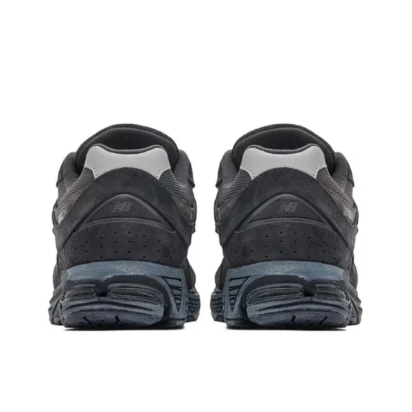 נעלי ניו באלאנס | New Balance 2002R Vintage Black Grey