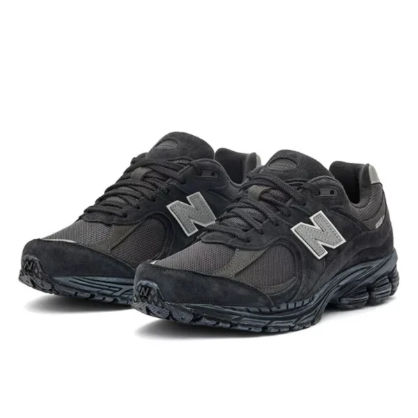 נעלי ניו באלאנס | New Balance 2002R Vintage Black Grey