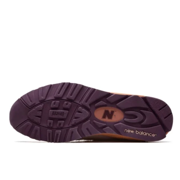 נעלי ניו באלאנס | New Balance 990 V2 Salehe Bembury Sand Be The Time