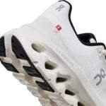 נעלי און קלאוד | On Cloudtilt Running Shoes Pearl/Ice