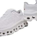 נעלי און קלאוד | On Cloudmonster Void Running Shoes White