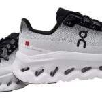 נעלי און קלאוד | On Cloudtilt Running Shoes Black/Ivory