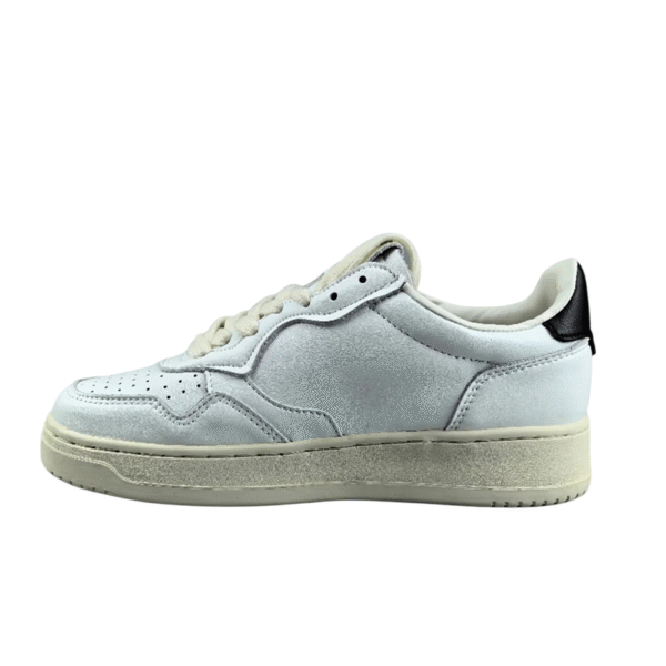 נעלי אוטרי | Autry Medalist Low Leather White Black