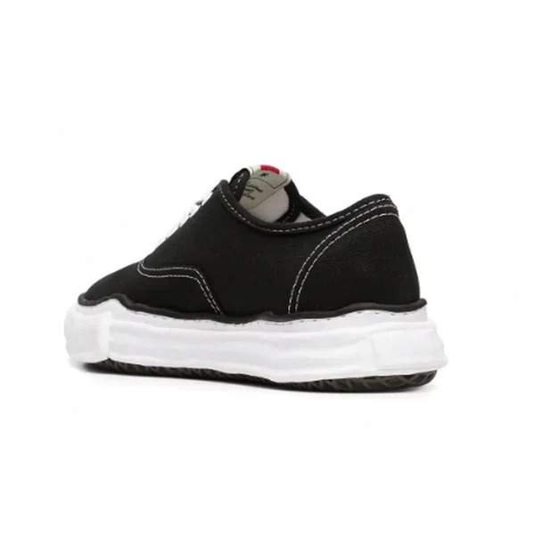 מייסון מיהרה יאסוהירו | Maison Mihara Yasuhiro Black White