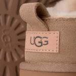 נעלי האג | UGG Women's Classic Micro Sand