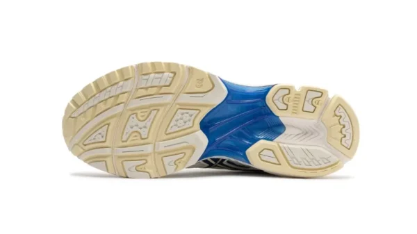 נעלי אקסיקס | Asics Gel-Nimbus 10.1 END. Milk