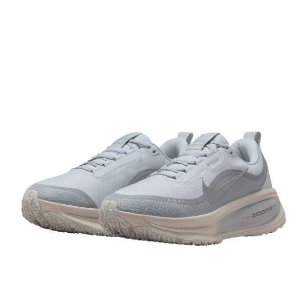 נעלי ריצות נייק | Nike Vomero 18 GORE-TEX Waterproof Pure Platinum