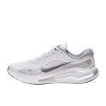 נעלי ריצות נייק | Nike Journey Run White/Metallic Silver