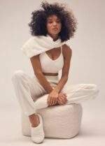 נעלי אלו יוגה | Alo Yoga Sherpa Recovery Slipper