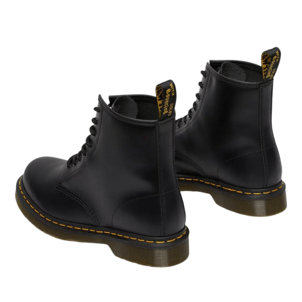 ד״ר מרטנס | Dr. Martens 1460 Smooth Leather Lace Up Boots