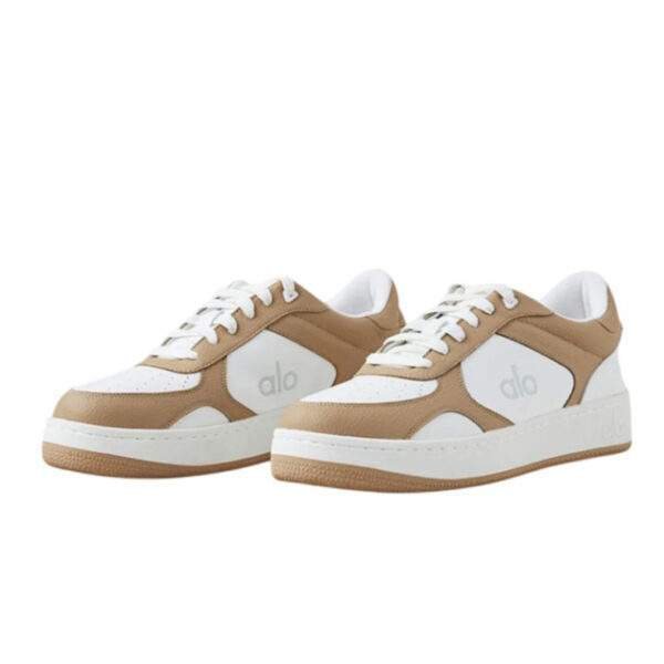 נעלי סניקרס אלו יוגה | ALO Recovery Mode Sneaker Gravel/White