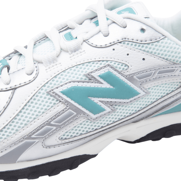 נעלי ניו באלאנס | New Balance 204L Unisex Sports Shoes Light Silver-Colored Metallic