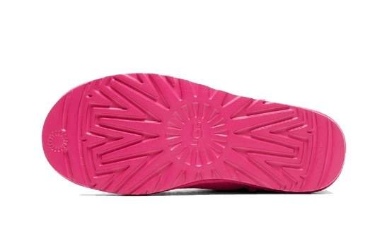 נעלי האג | UGG Classic Ultra Mini Boot Carnation