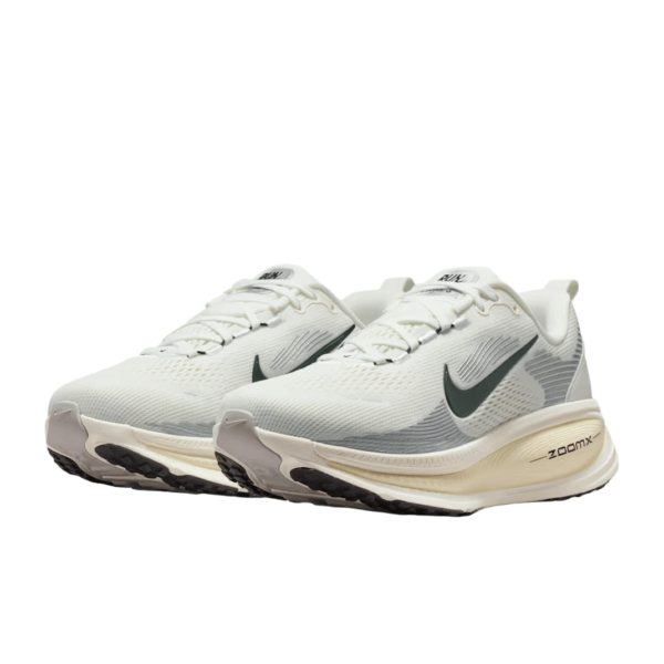נעלי ריצות נייק | Nike Vomero 18 Road Running Shoes Summit White/Coconut