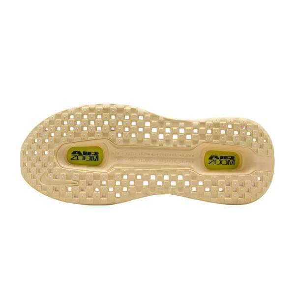 נעלי ריצות נייק | Nike Vomero Premium Road Running Shoes Alabaster/Citron Pulse