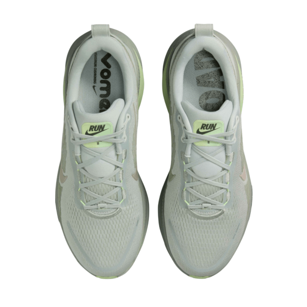 נעלי ריצות נייק | Nike Vomero 18 Road Running Shoes Light Silver/Barely Volt
