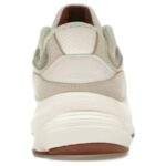 נעלי ניו באלאנס | New Balance x Loro Piana 990 v6 'Raw Cashew'