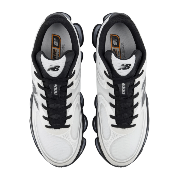 נעלי ניו באלאנס | New Balance ABZORB 2000 White/Black
